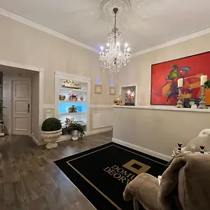 https://domus-deorum-deluxe.hotels-amalfi.com