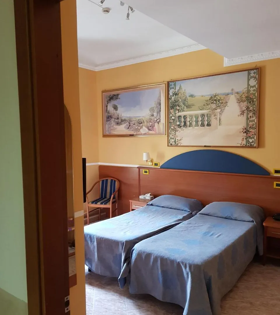 Hotel Kennedy Rome 3*,